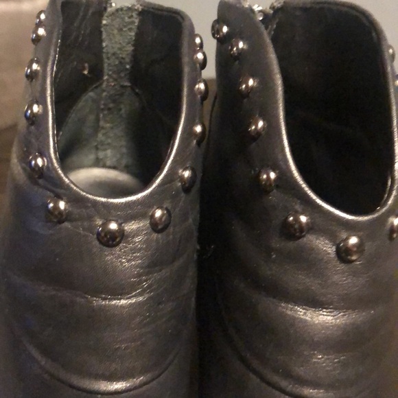 BMakowsky bootie - Picture 6 of 10